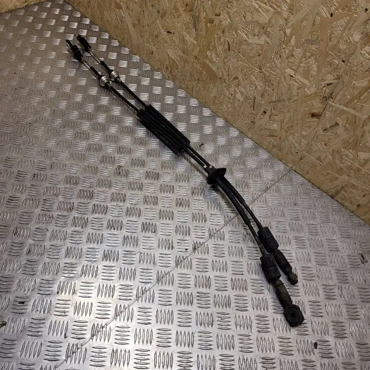 Mercedes-Benz Vaneo W414 (2001 - 2005)  A1686600073 Трос переключения передач