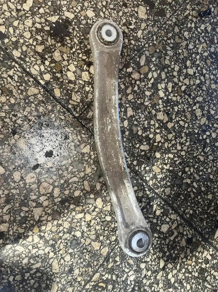 Volkswagen Touareg I (2002 - 2010)   Вилы