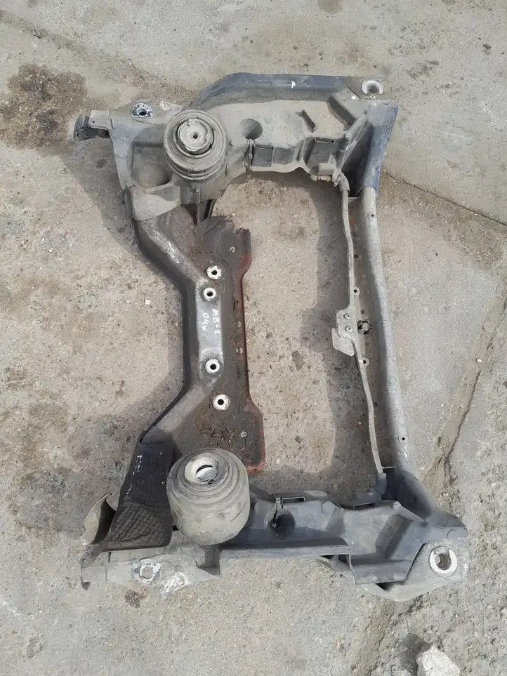 Mercedes-Benz E W211 (2002 - 2009) Задняя балка подвески — фото 1