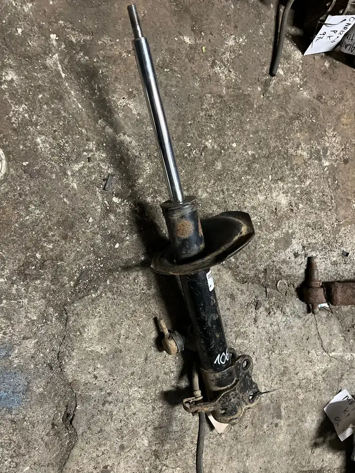 Nissan X-Trail T31 (2007 - 2014)   Задний амортизатор с пружиной