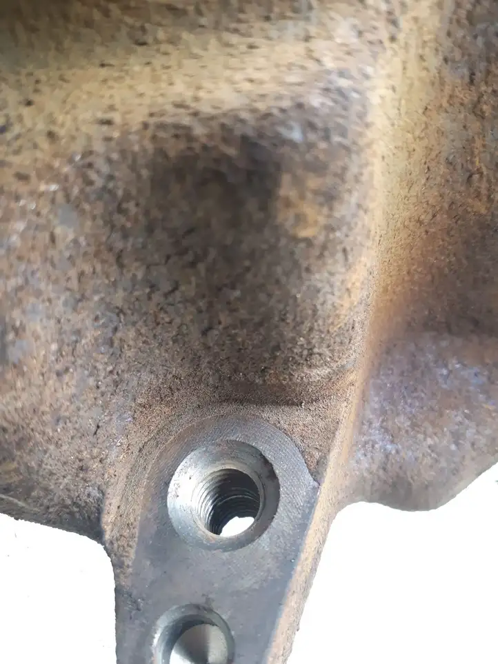 Mazda 5 (2005 - 2010) Кронштейн подвесного подшипника — фото 5