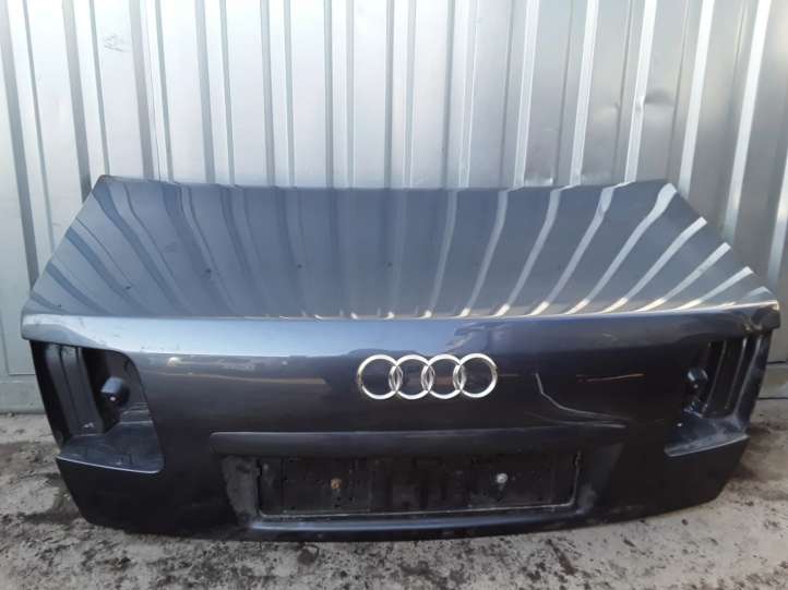 Audi A8 S8 D3 4E Galinis dangtis (bagažinės)