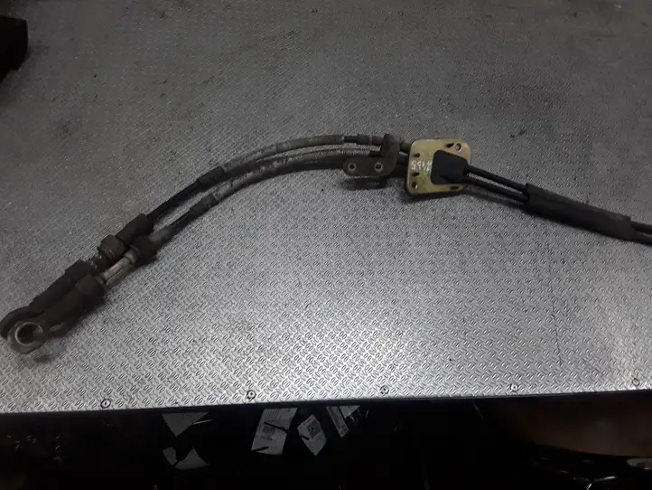 Toyota Corolla Verso E121 (2001 - 2004)   Трос переключения передач