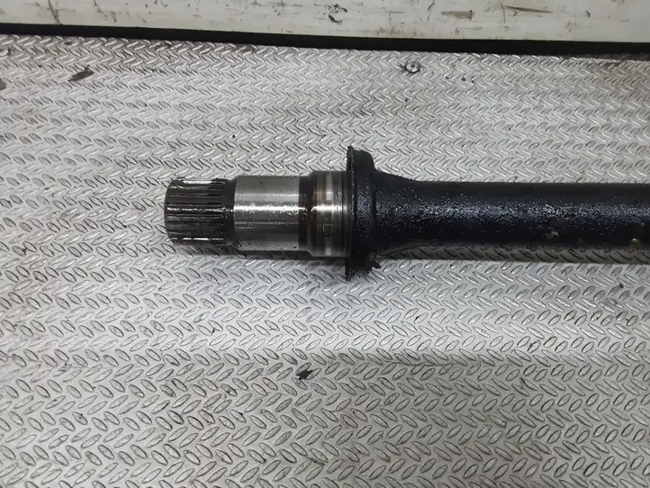 Toyota Corolla Verso E121 (2001 - 2004)   Передняя полуось