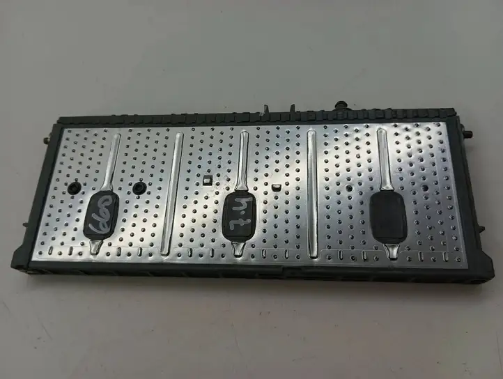 Lexus GS 300 350 430 450h (2004 - 2007) 275RCP01750KB4 Модуль аккумуляторной батареи гибридного автомобиля / электромобиля — фото 1