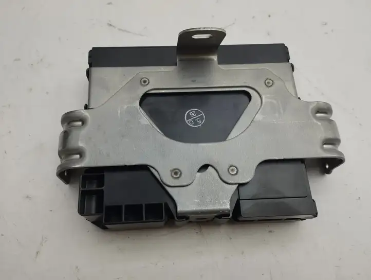 Toyota RAV 4 (XA50) (2018 - ) 8674042161 Блок GSM — фото 6