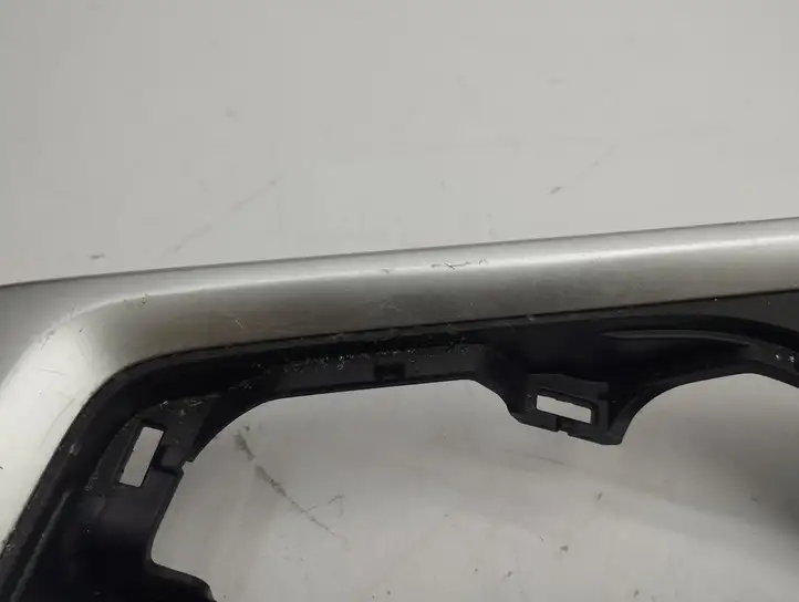 Toyota RAV 4 (XA50) (2018 - ) 5880542100 Декоративная отделка — фото 6
