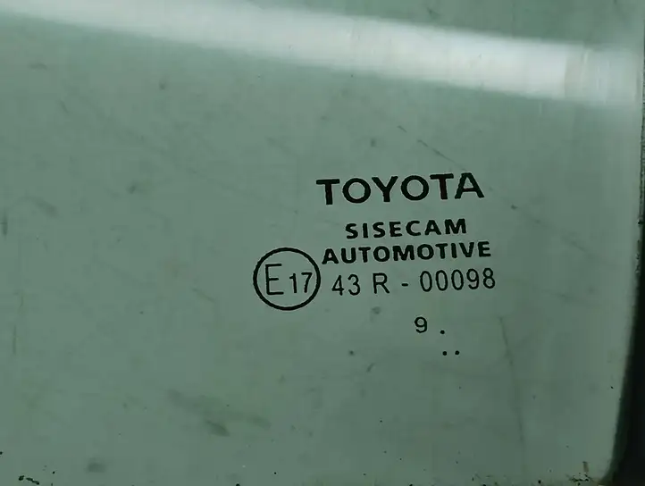 Toyota Corolla E210 E21 (2018 - ) Форточка двери — фото 6