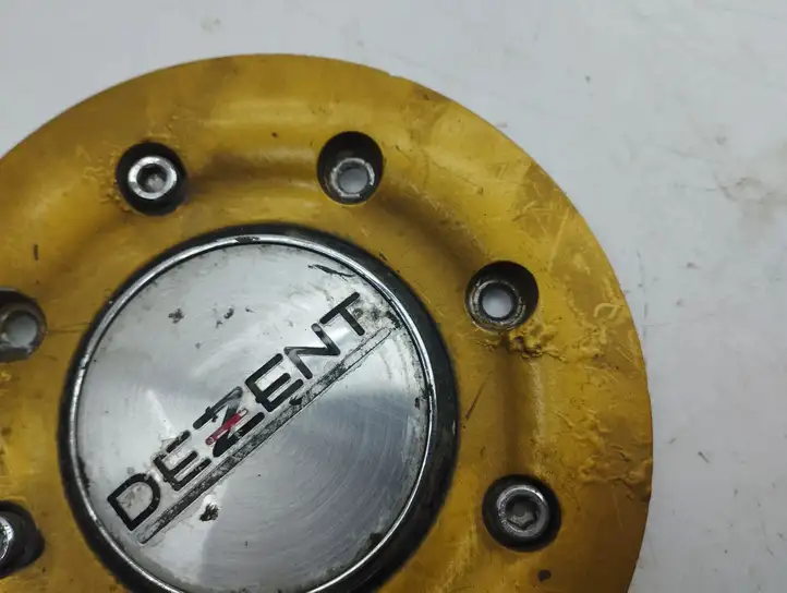 Lexus GS 300 350 430 450h (2004 - 2007)   Неоригиналные колпаки ступицы