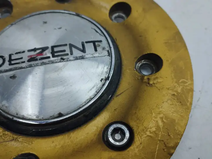 Lexus GS 300 350 430 450h (2004 - 2007)   Неоригиналные колпаки ступицы