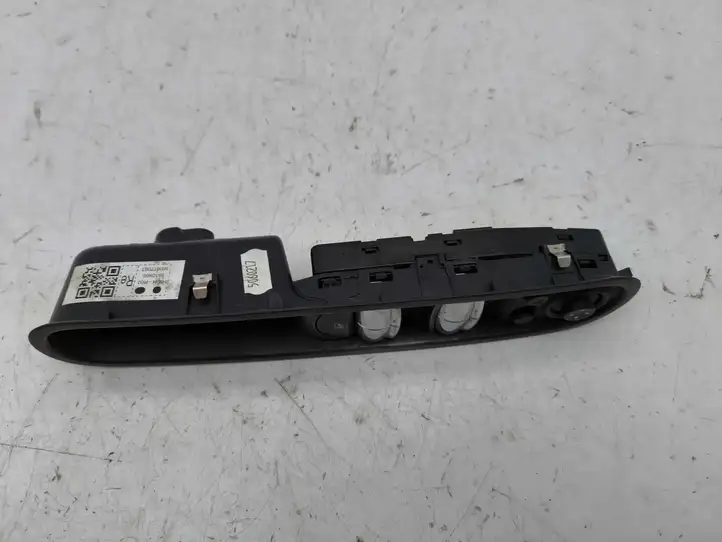 Mini Cooper Countryman R60 (2010 - 2016) 9289624 Блок кнопок стеклоподъемников — фото 8