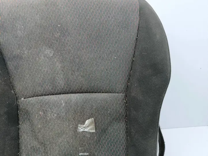 Toyota Yaris (2009 - 2012) Нижняя часть сиденья водителя — фото 8