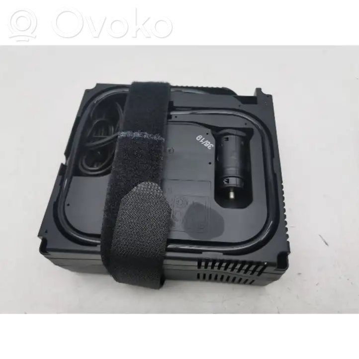 Audi Q3 F3 (2018 - ) 5N0012615F Комплект инструментов — фото 4