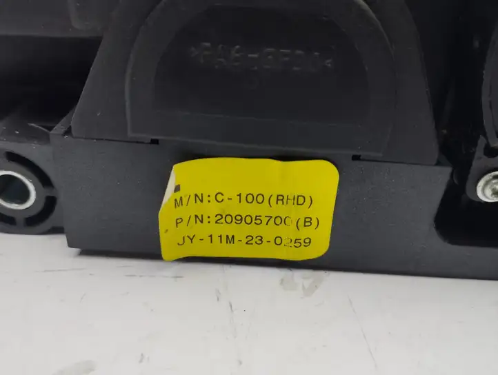 Opel Antara (2011 - 2017) 20905700 Педаль акселератора — фото 8
