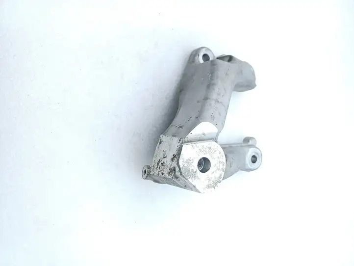 Porsche Cayenne (92A) (2011 - 2017) 94611521152 Кронштейн двигателя — фото 3