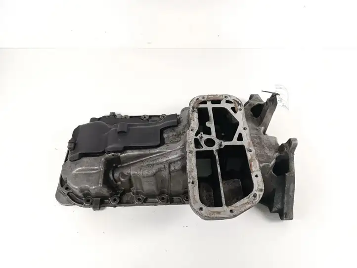 Toyota Land Cruiser (J120) (2002 - 2009) 1210130080 Картер двигателя — фото 1
