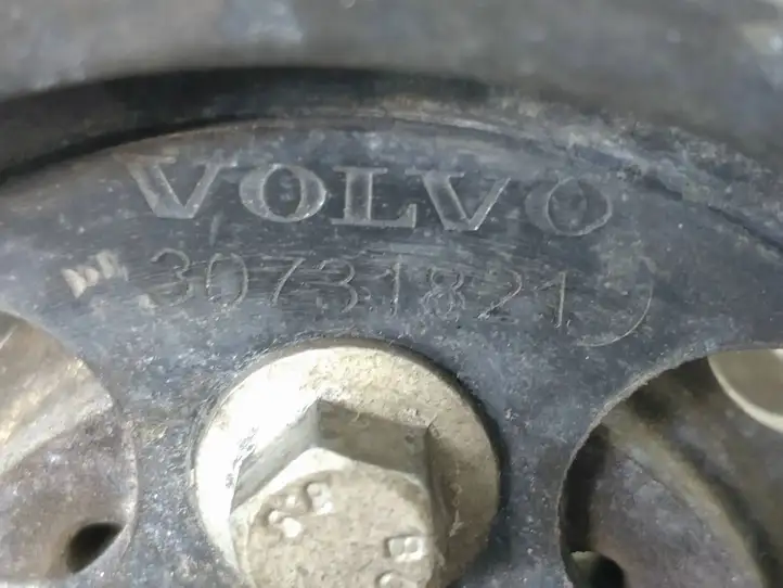 Volvo V70 (2007 - 2013) 30731821 Шкив насоса ГУР — фото 9
