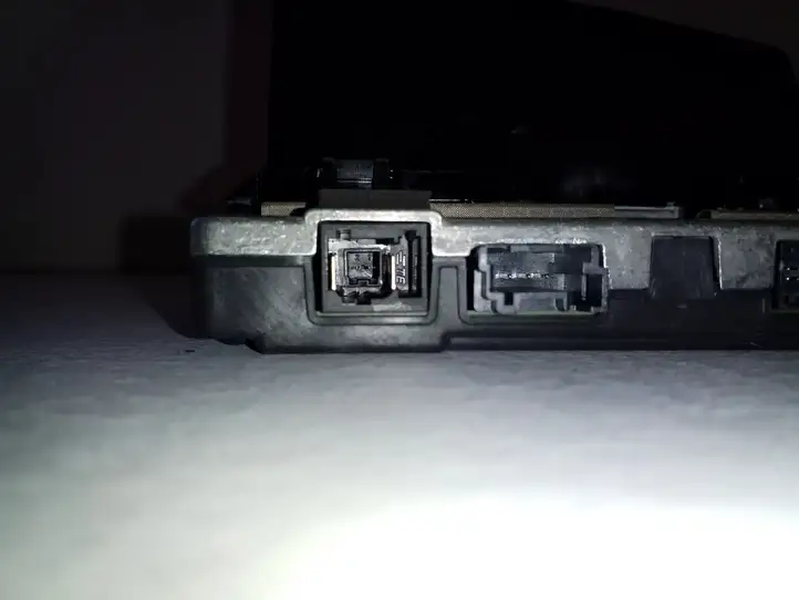 Volvo XC60 (2017 - ) 32364058 GPS антенна — фото 3