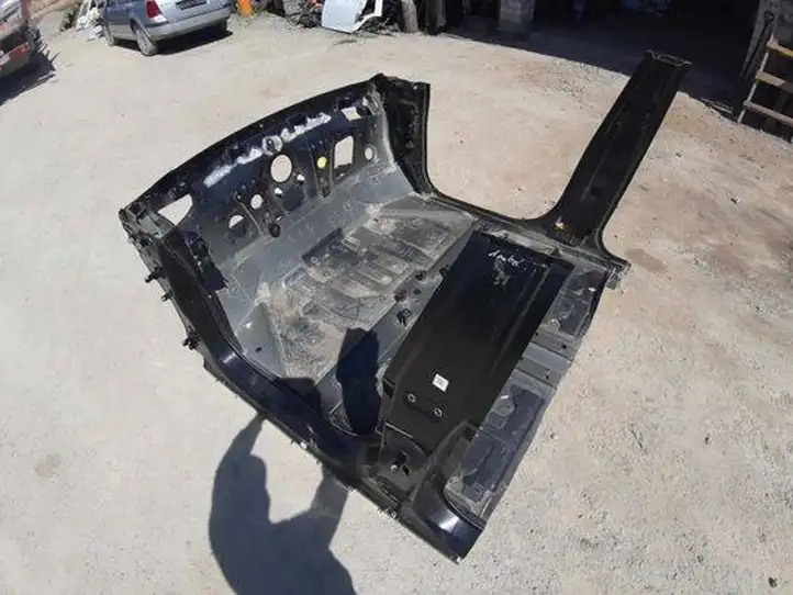 Tesla Model Y (2019 - 2024) Кузов — фото 4