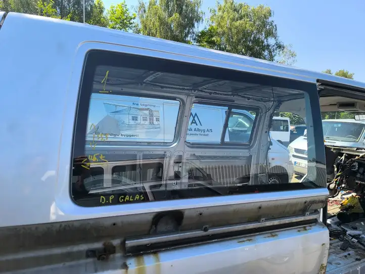 Volkswagen Transporter - Caravelle T5 (2003 - 2009) 43R00049 Заднее боковое стекло — фото 1