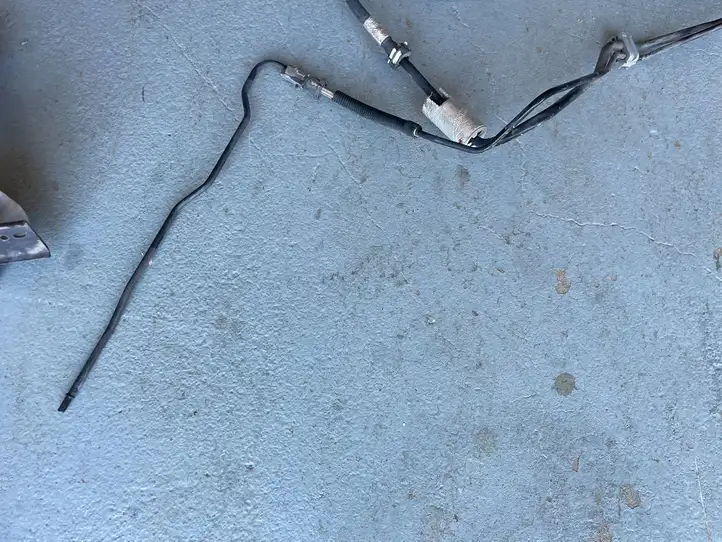 Dodge Ram (2018 - ) P57008587AA Трубка подачи топлива в форсунки — фото 4
