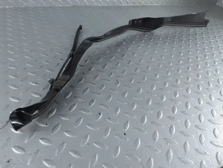 Toyota Corolla Cross (2021 - ) 8428016020 Прочая отделка багажника — фото 6