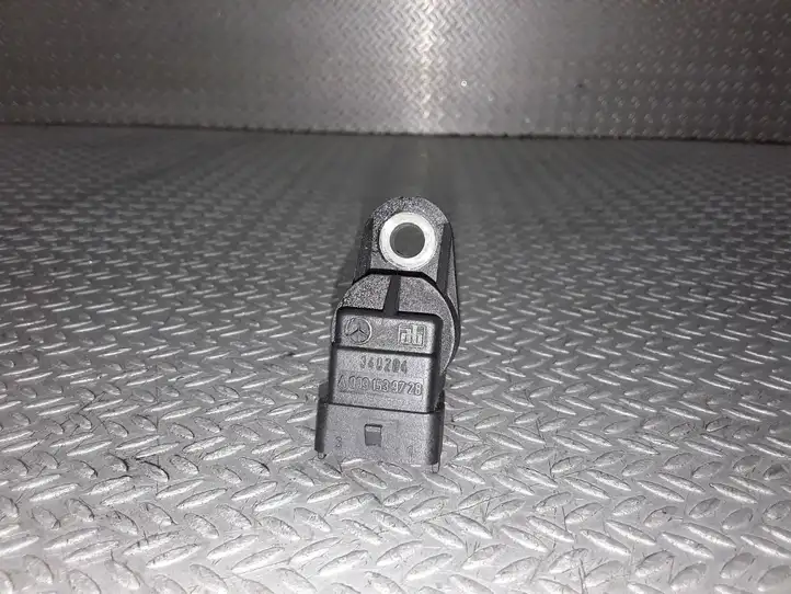 Mercedes-Benz Vaneo W414 (2001 - 2005) 0031539728 Датчик распредвала — фото 2