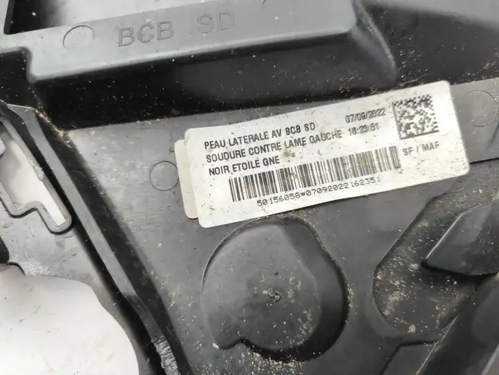 Renault Megane E-Tech (2022 - ) 622231289R Угловая часть переднего бампера — фото 7