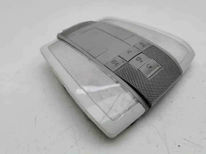 Mercedes-Benz C W204 (2007 - 2014) A2048202001 Передняя подсветка — фото 4