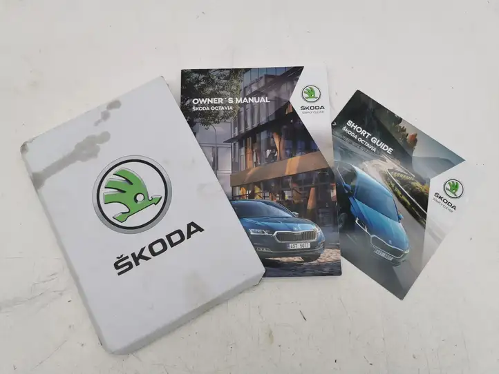 Skoda Octavia Mk4 (2019 - ) Сервисная книжка — фото 1