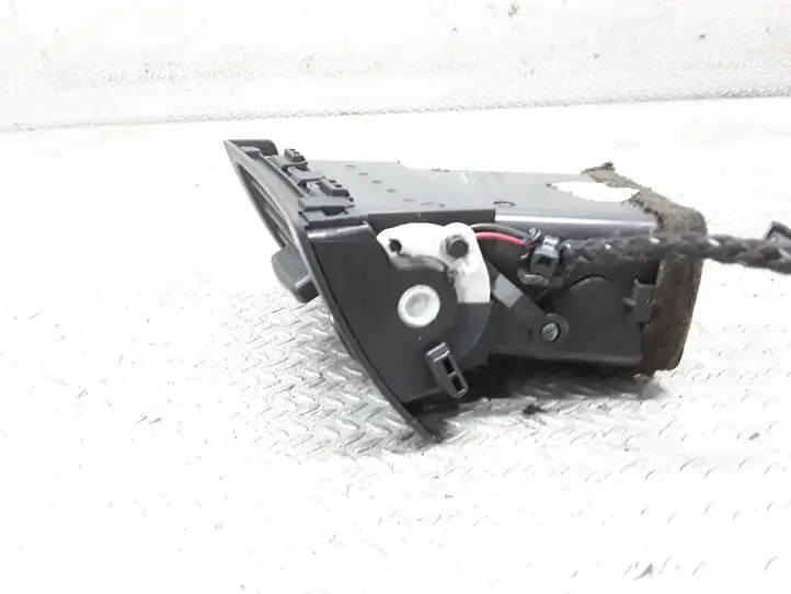 Audi A4 S4 B6 8E 8H (2000 - 2006) Боковой воздушный дефлектор — фото 2