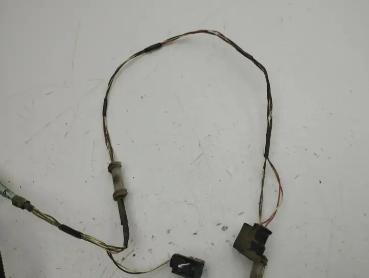 Lexus IS 220D-250-350 (2005 - 2010) 8218353010F Проводка парктроников — фото 6