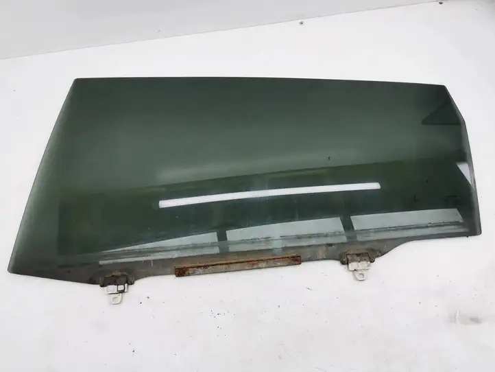 Toyota Corolla Verso AR10 (2004 - 2009) Стекло задней двери — фото 1