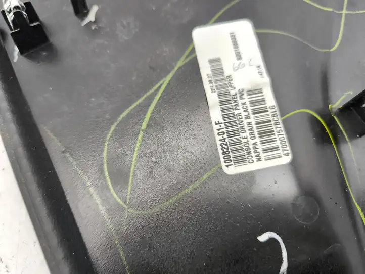 Tesla Model S (2012 - 2016) 100822701F Боковая отделка панели приборов — фото 7