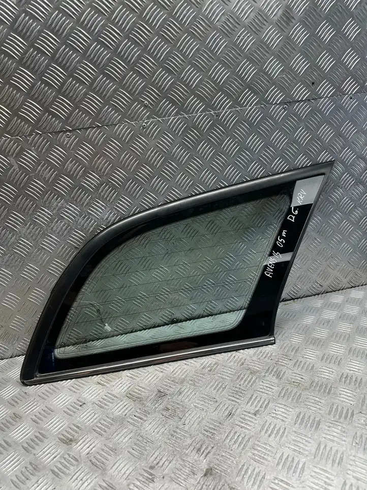 Toyota Avensis T250 (2006 - 2009) 43R00048 Заднее боковое стекло — фото 1