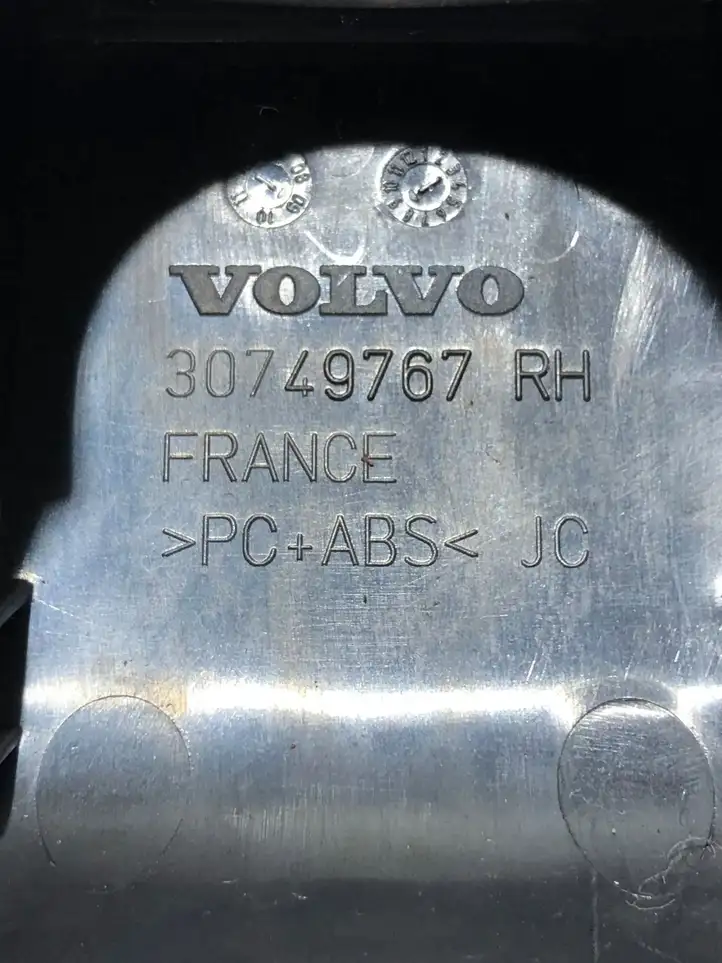 Volvo XC60 (2008 - 2013) 30749767 Прочие детали салона — фото 3