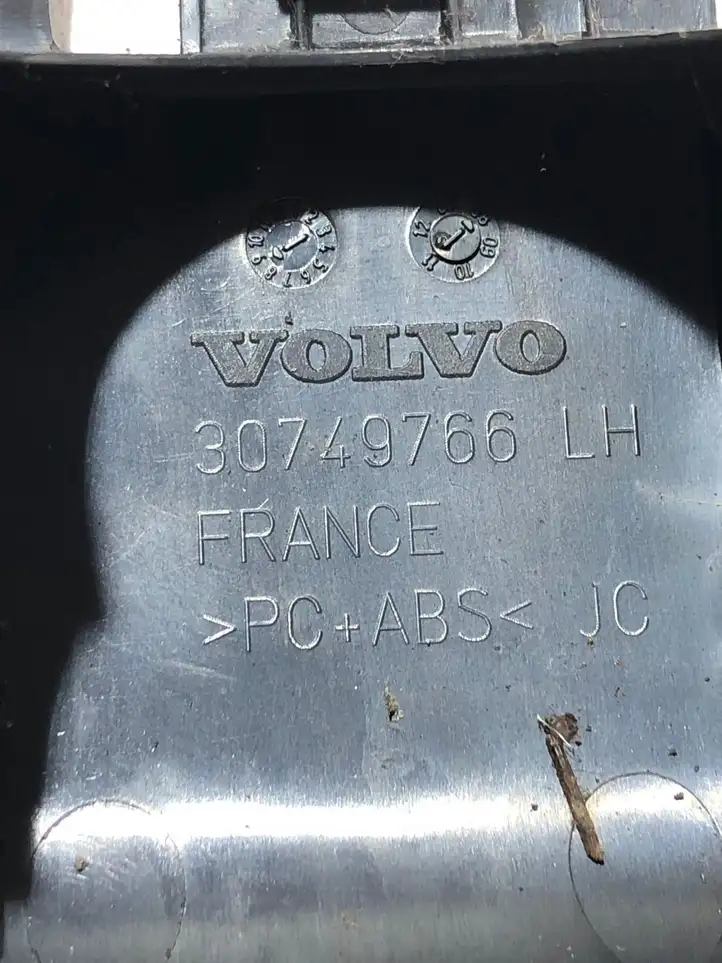 Volvo XC60 (2008 - 2013) 30749766 Прочие детали салона — фото 3