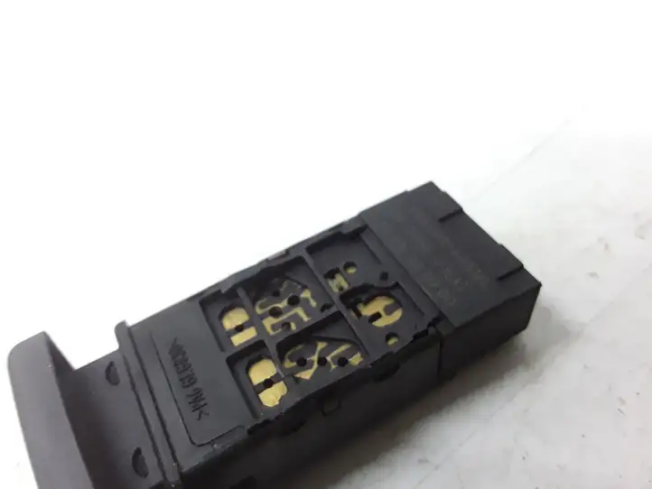 Land Rover Freelander (1997 - 2003) 03035003 Включатель стеклоочистителей — фото 2
