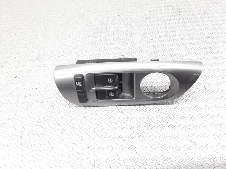 Hyundai Coupe (2001 - 2005) 935702C910 Кнопка стеклоподъемников — фото 1