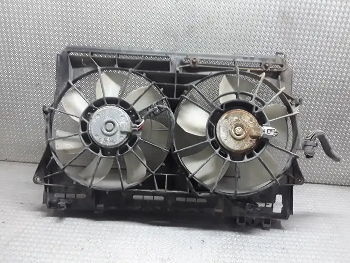 Toyota Corolla Verso AR10 (2004 - 2009) 122710925 Электровентилятор радиатора — фото 2