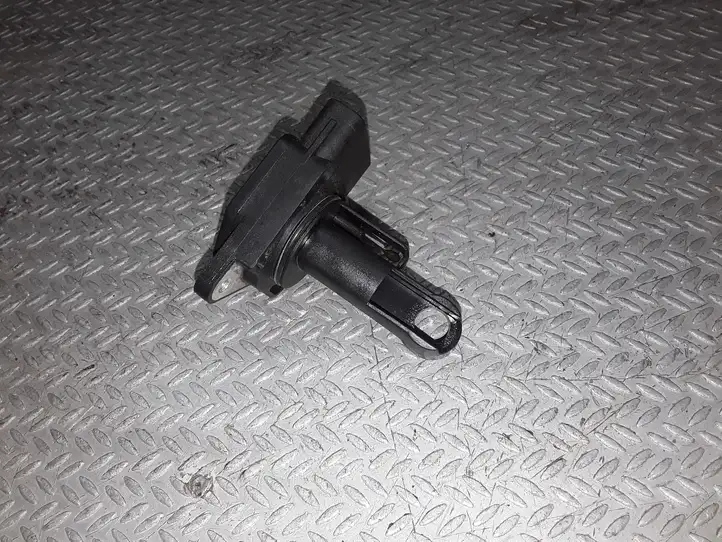 Toyota Corolla Verso AR10 (2004 - 2009) 222040N010 Датчик массового расхода воздуха — фото 1
