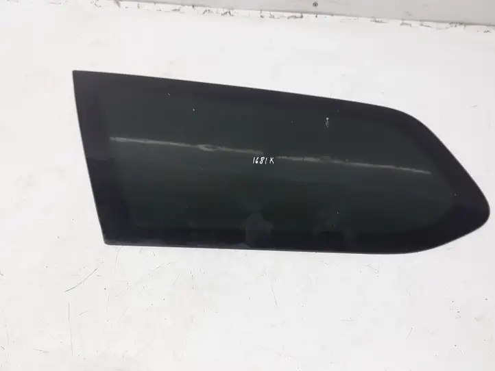 Ford Focus (2011 - 2015) 43R001108 Заднее боковое стекло — фото 1