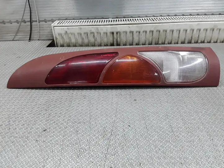 Renault Kangoo I (1997 - 2003) 015511959R Задний фонарь в кузове — фото 1