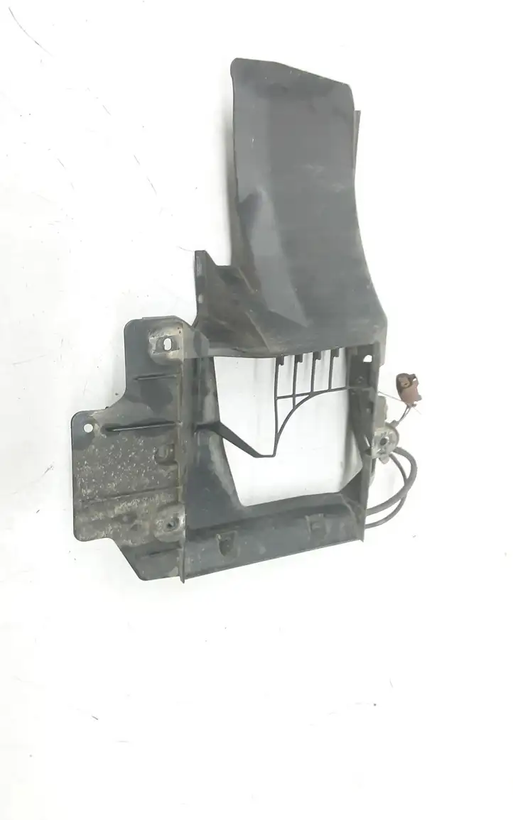 Toyota Avensis Verso (2001 - 2004) 1790927020 Воздуховод интеркулера — фото 2