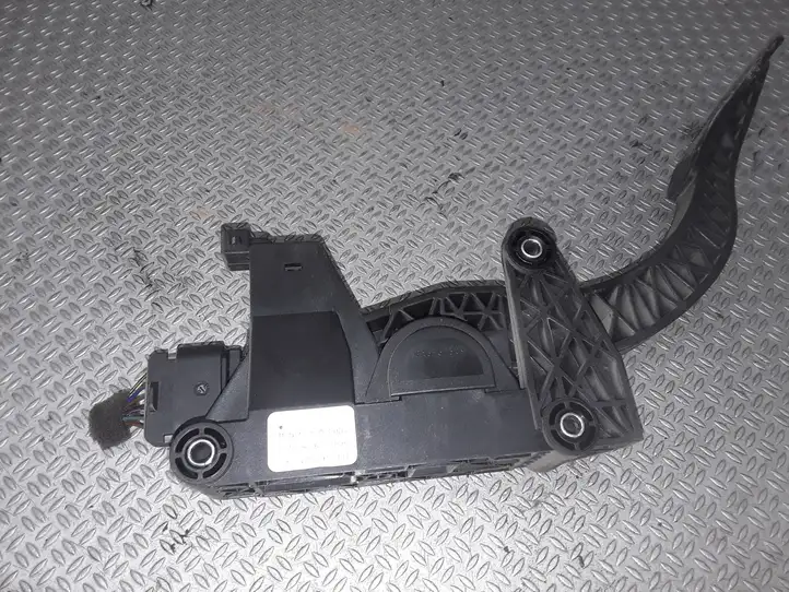 Chevrolet Captiva (2006 - 2011) 07D190331 Педаль акселератора — фото 3