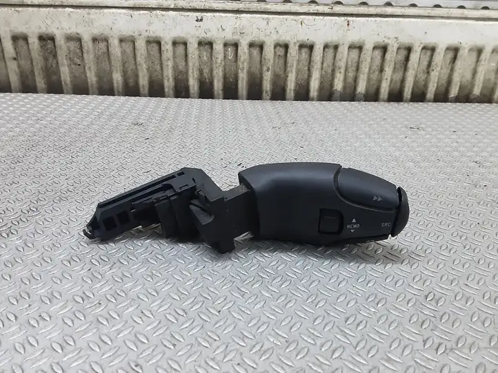 Peugeot 307 CC (2001 - 2005) 96413388ZL Мултифункционный включатель управления / ручка — фото 1