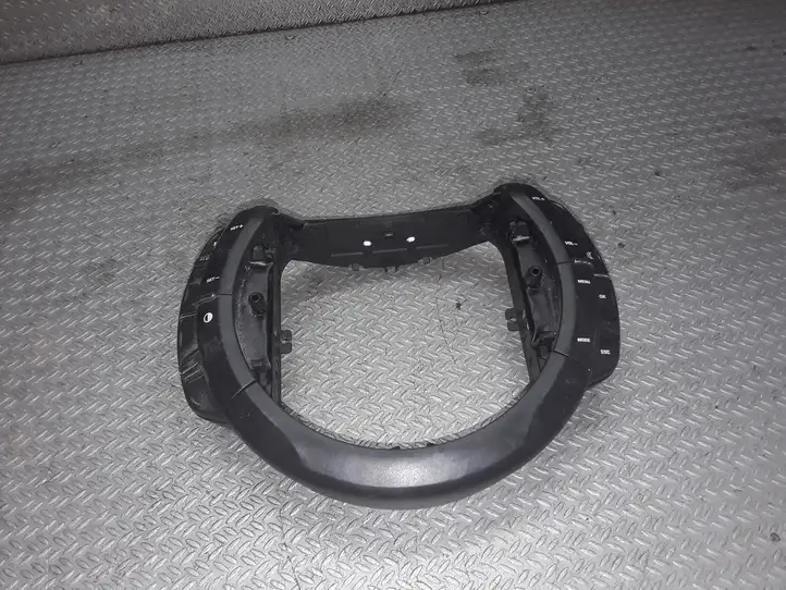 Citroen C4 (2004 - 2008) 62880004 Кнопки на рулевом колесе — фото 3