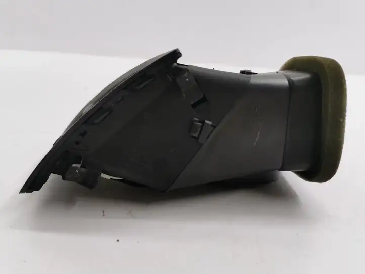 Opel Astra J (2009 - 2012) 13271839 Боковой воздушный дефлектор — фото 2