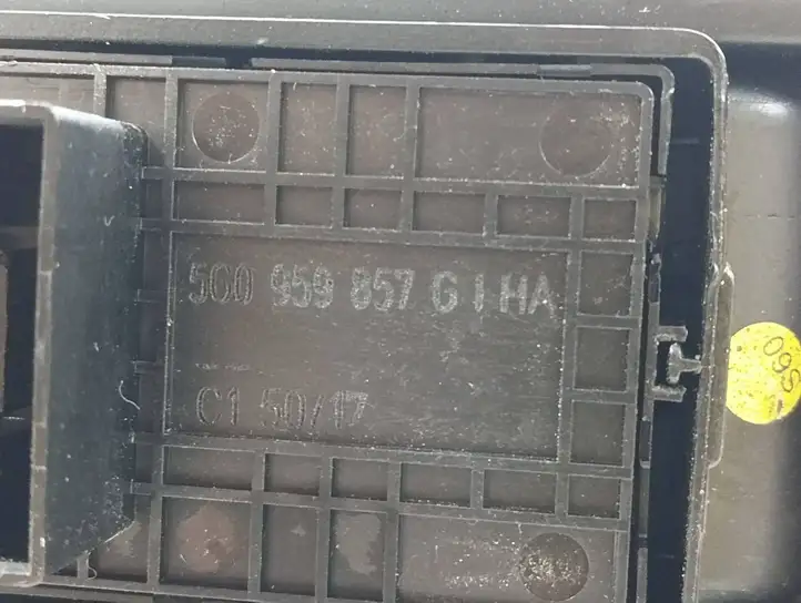 Seat Ateca (2016 - ) 5G0959857G Кнопка стеклоподъемников — фото 6