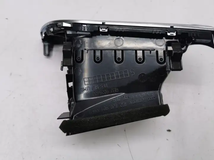 Audi A6 C7 (2014 - 2018) 4G2820901 Боковой воздушный дефлектор — фото 7